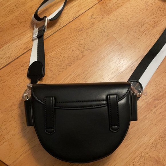 Purse - Picture 3 of 3